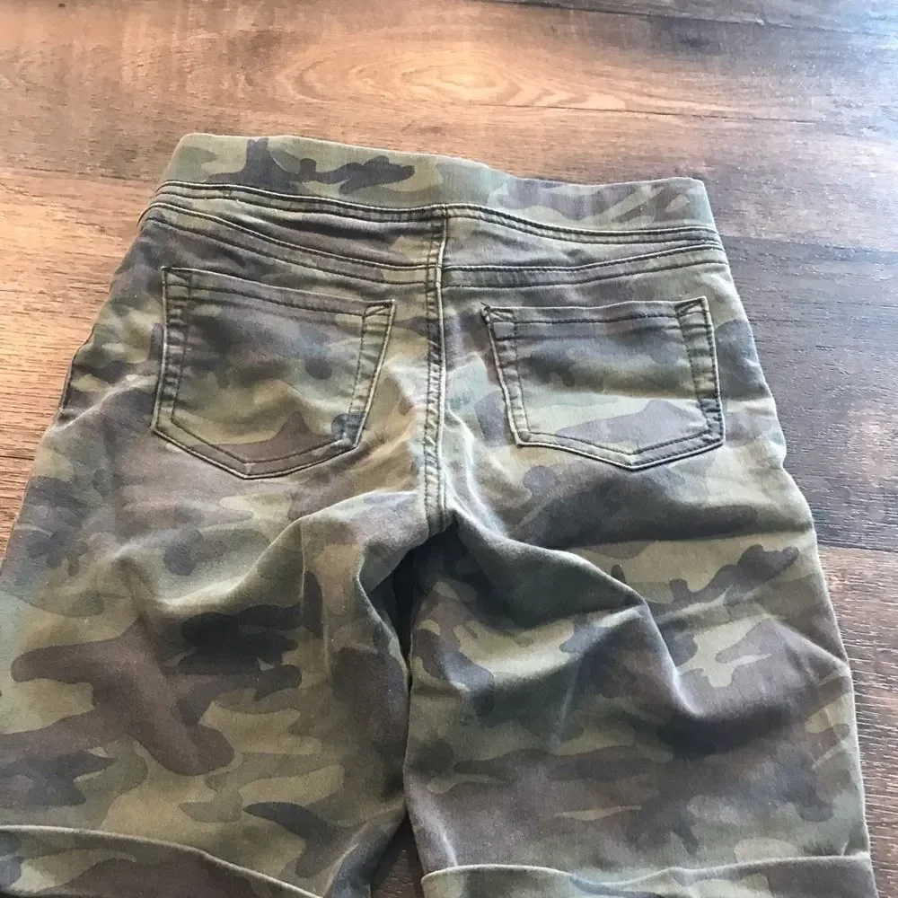 Nobo Camouflage Bermuda Shorts Size Small Mid Rise